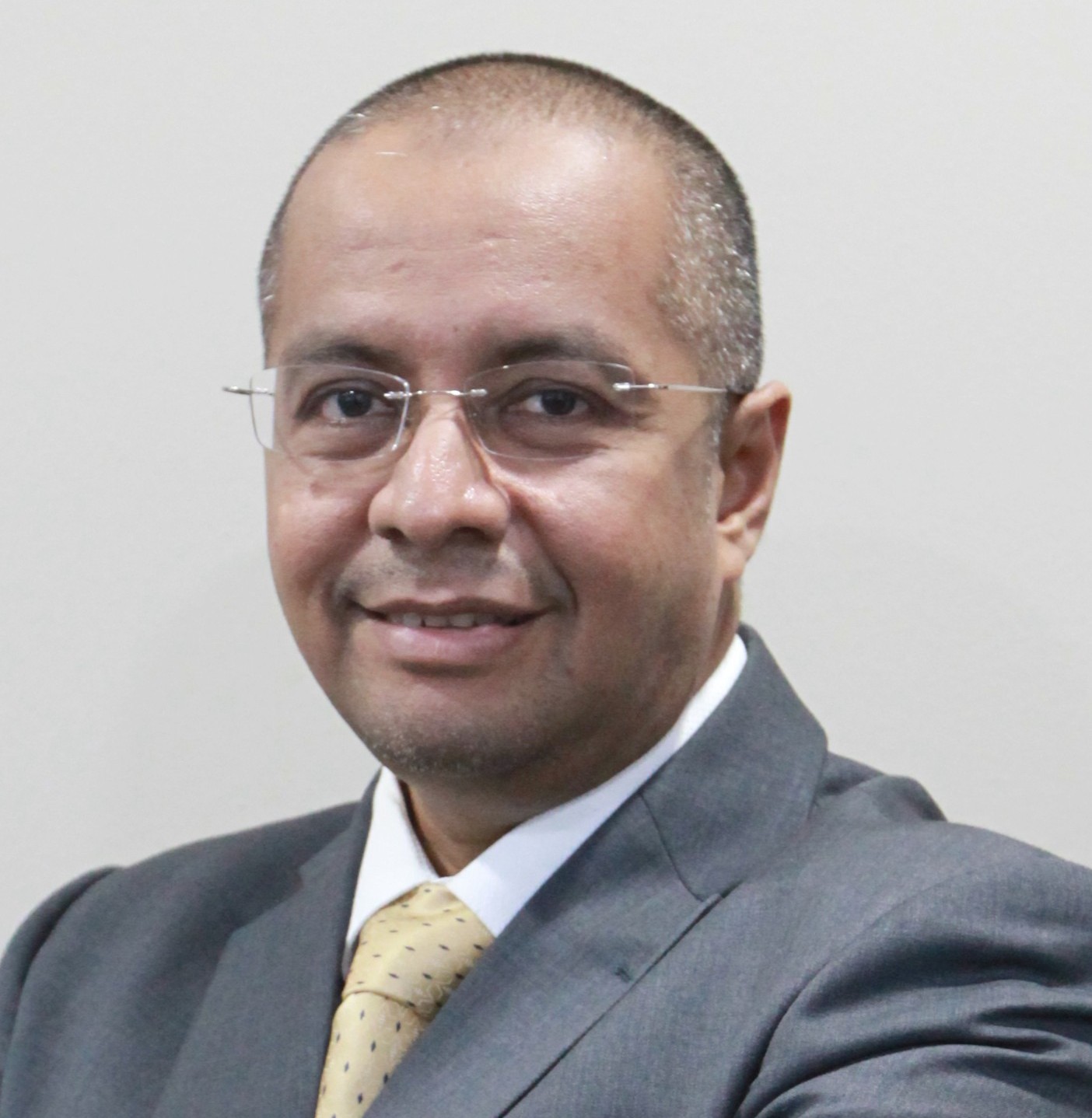 DATUK AZLAH SHAH